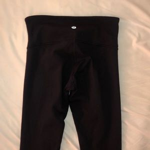Lululemon Wunder Under Leggings (full length)